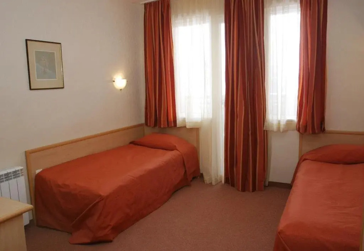 Hotel Treshtenik