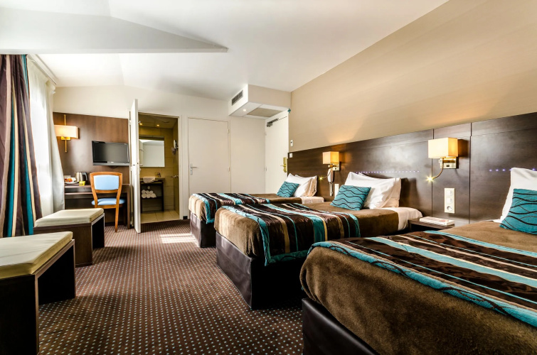 Helgon Hotel – Lourdes Pyrenees