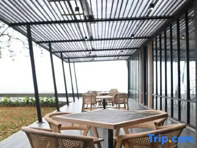 Lynn Resort Carita
