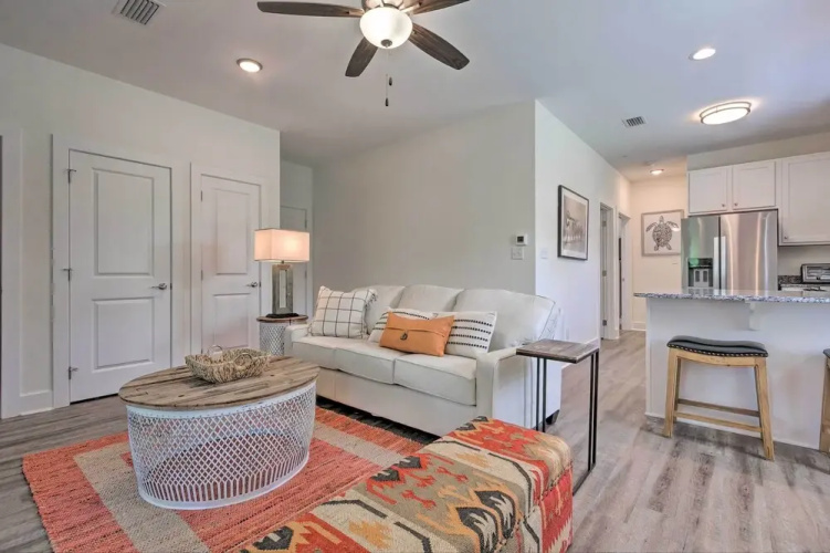 Bright Condo w/ Pool, 3 Blocks to Santa Rosa Beach