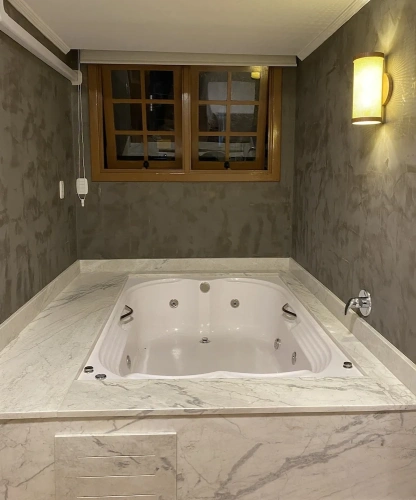 Standard Quadruple Duplex room with balcony