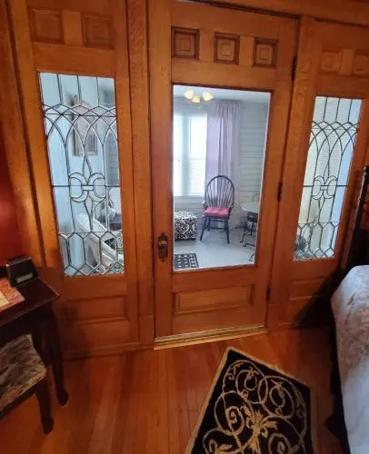 Prairie House Manor