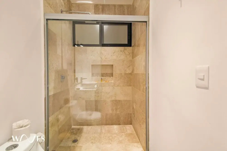 Great Located 1 Bedroom With Private Pool and Gym