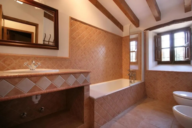 Villa - 3 Bedrooms with Pool and WiFi - 103142