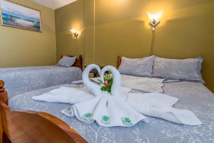 Standard Triple room with balcony