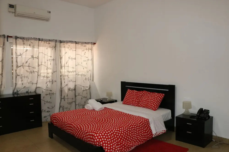 SIS Hotel