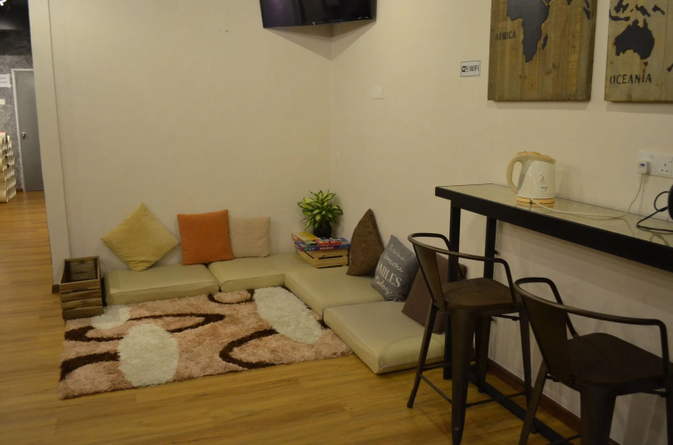 Sleepbox Hotel - Hostel
