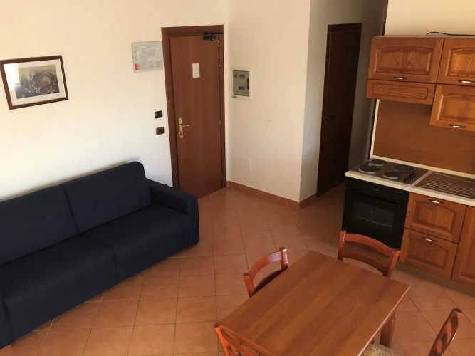 Standard Triple room with balcony