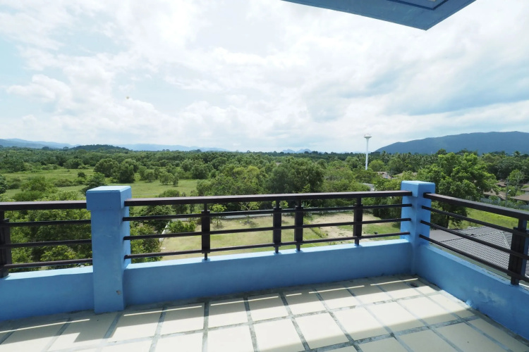 Sea Mountain Khanom Hotel