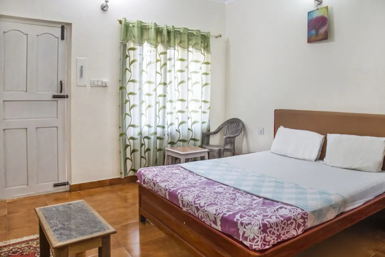 GuestHouser 1 BR Bed & Breakfast