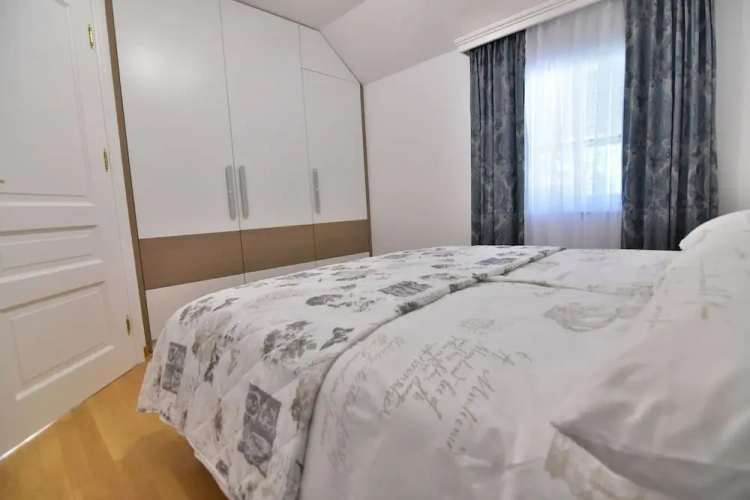 1 Bedroom Family Apartment