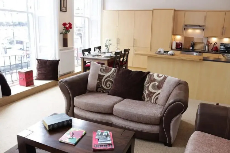 City Centre West End Apartment