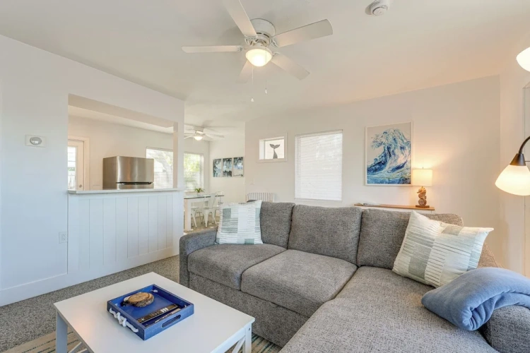 2 Bedrooms Cottage