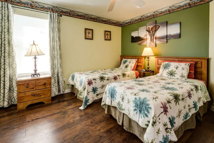 Emerald Island Rentals