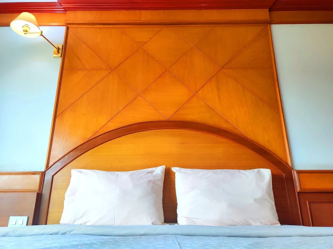 Thongpaeka Hotel