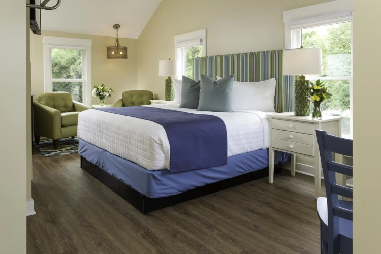 The Hotel Saugatuck