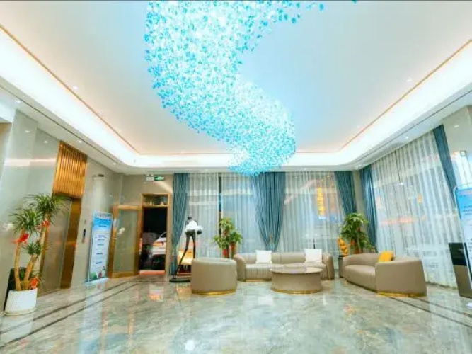 Bali Hotel Maoming