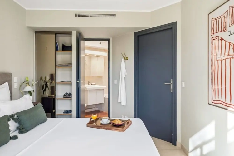 Deluxe Double Apartment with city view