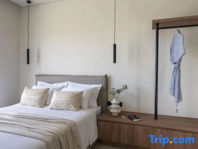 3 Bedrooms Villa