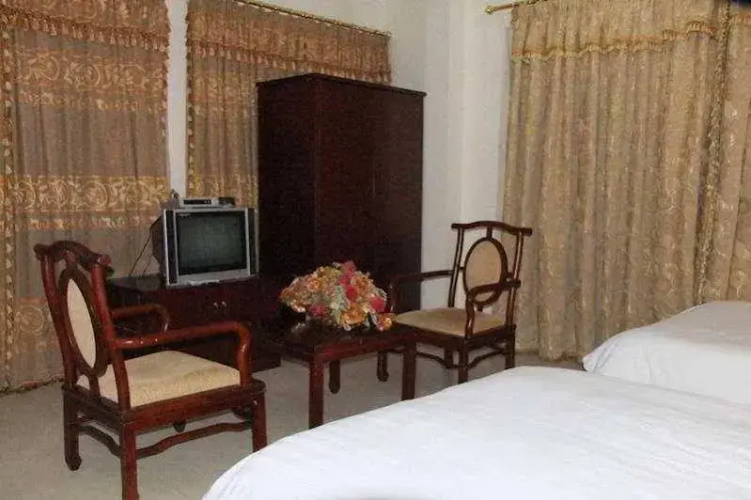 Diamond Hotel