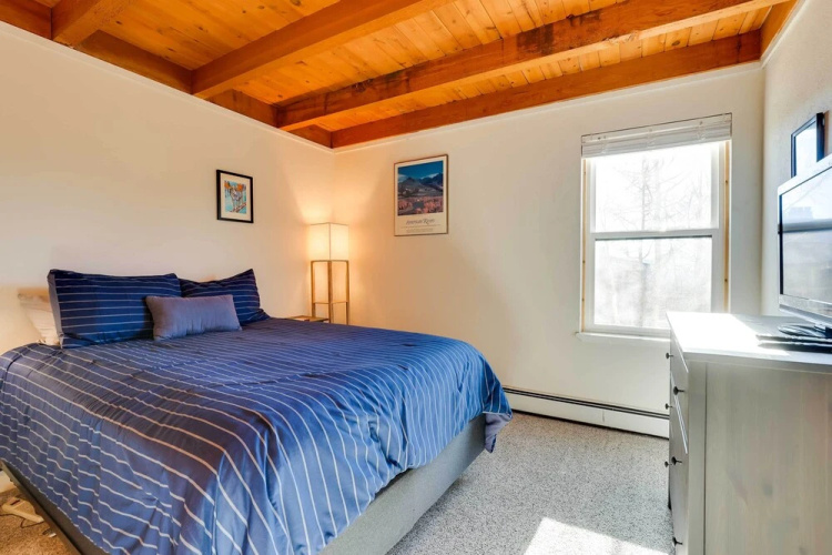 Mtn-view Condo w/ Community Perks in Silverthorne
