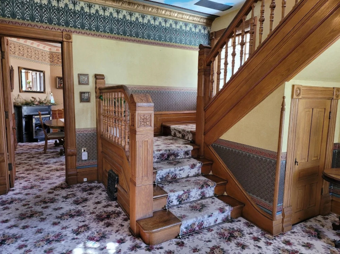 Grand Victorian B&B Inn
