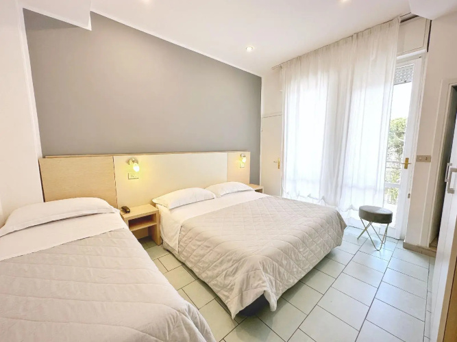 Aura Living Hotel