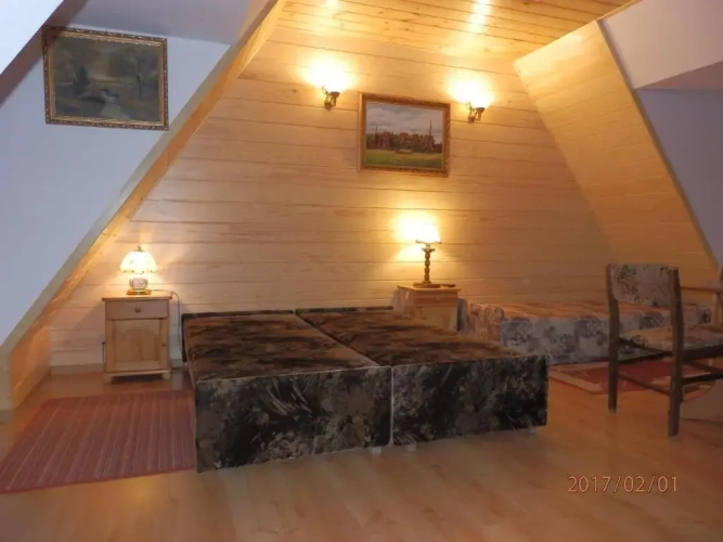Standard Triple room