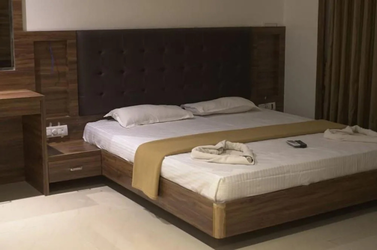 AK Residency