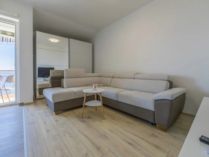 Apartment Vedry