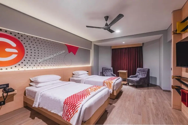 Standard Twin room