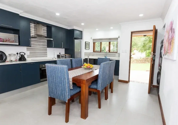 Standard Chalet