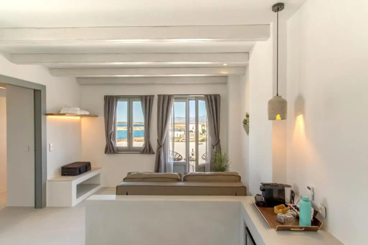 Paros Cape Suites