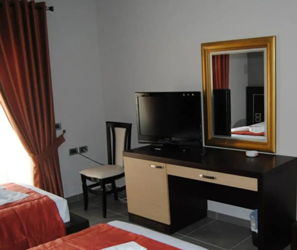 Lion Gate Hotel