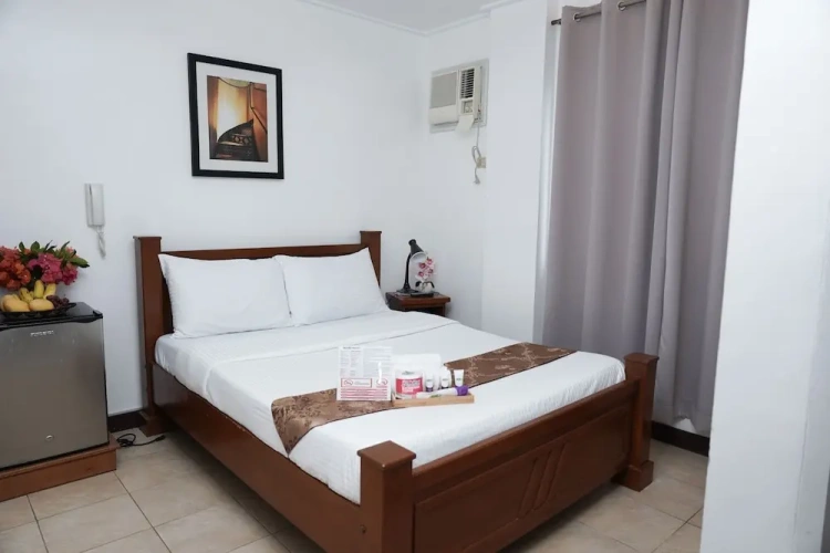 Economy room