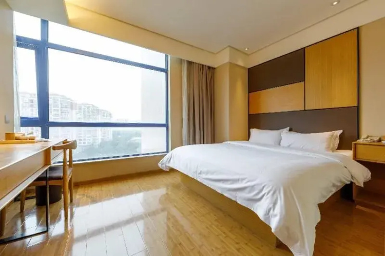 Ji Hotel (NECC Shanghai)