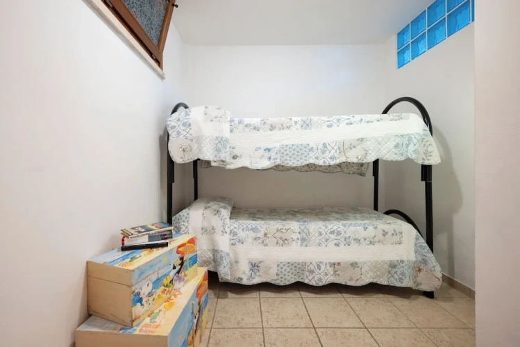 2 Bedrooms Classic Apartment