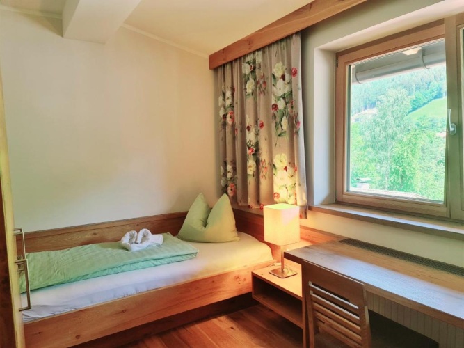 Standard Double room with view