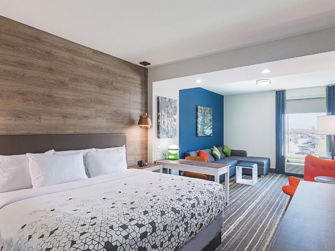 Double Suite