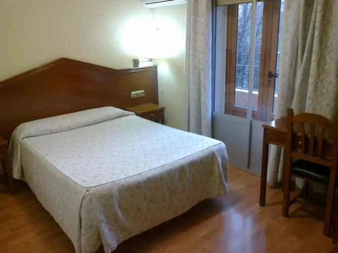 Hotel Anabel Baza