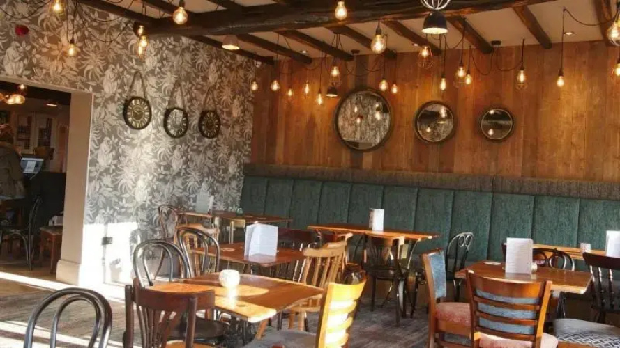 The Station Restaurant  Bar