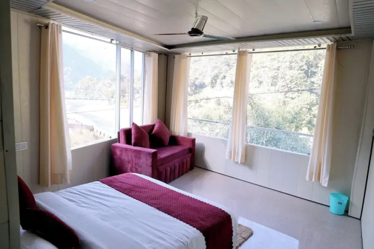 Ditya Destiny's JK River View Resort