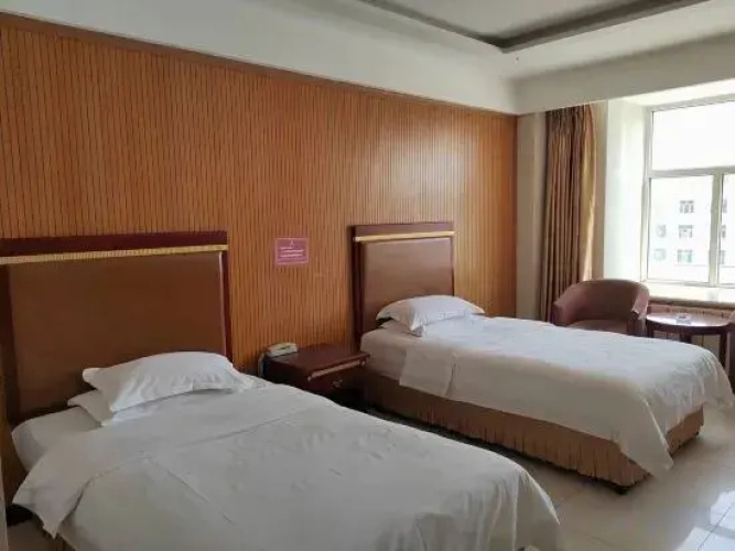 Dongda Holiday Hotel
