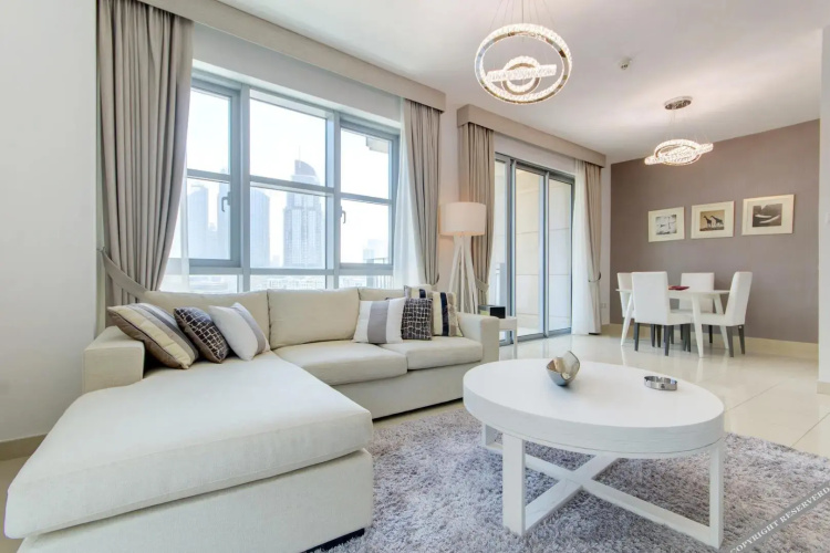 Exquisite1 BR Apartment, Standpoint Tower Downtown