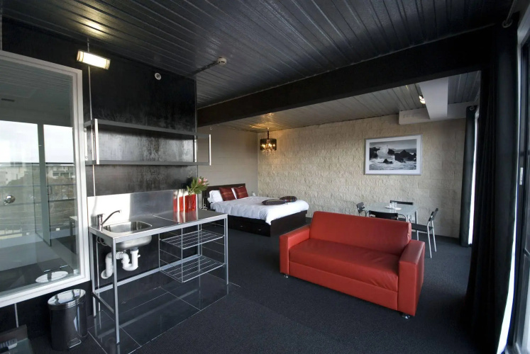 Summer House Backpackers Melbourne