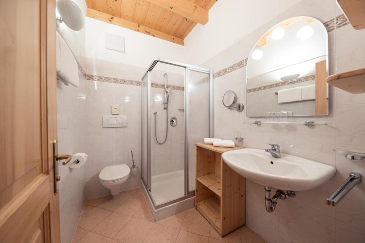 Standard Single room with mountain view