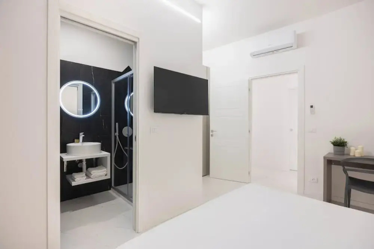 Excelsior Station Suite