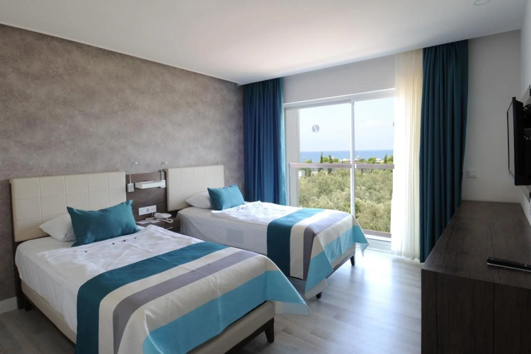 Gold Island Selected Hotel