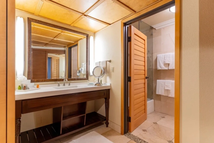 Standard Quadruple room with ocean view