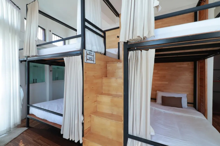 HAB40 Hostel